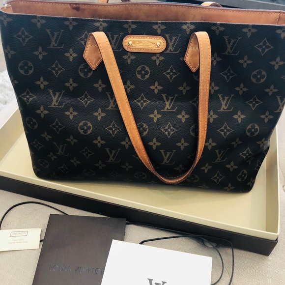 Authentic Louis Vuitton Wilshire MM Tote - Picture 2 of 8